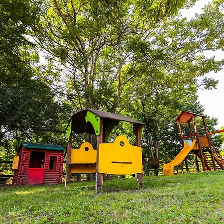 Camping Les Cruses Ribes Exterior foto