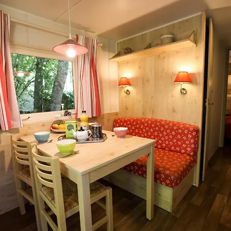 Camping Les Cruses Ribes Exterior foto